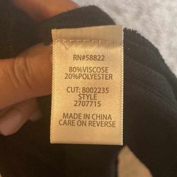 Max Studio black knit skirt A-line - Picture 6 of 8